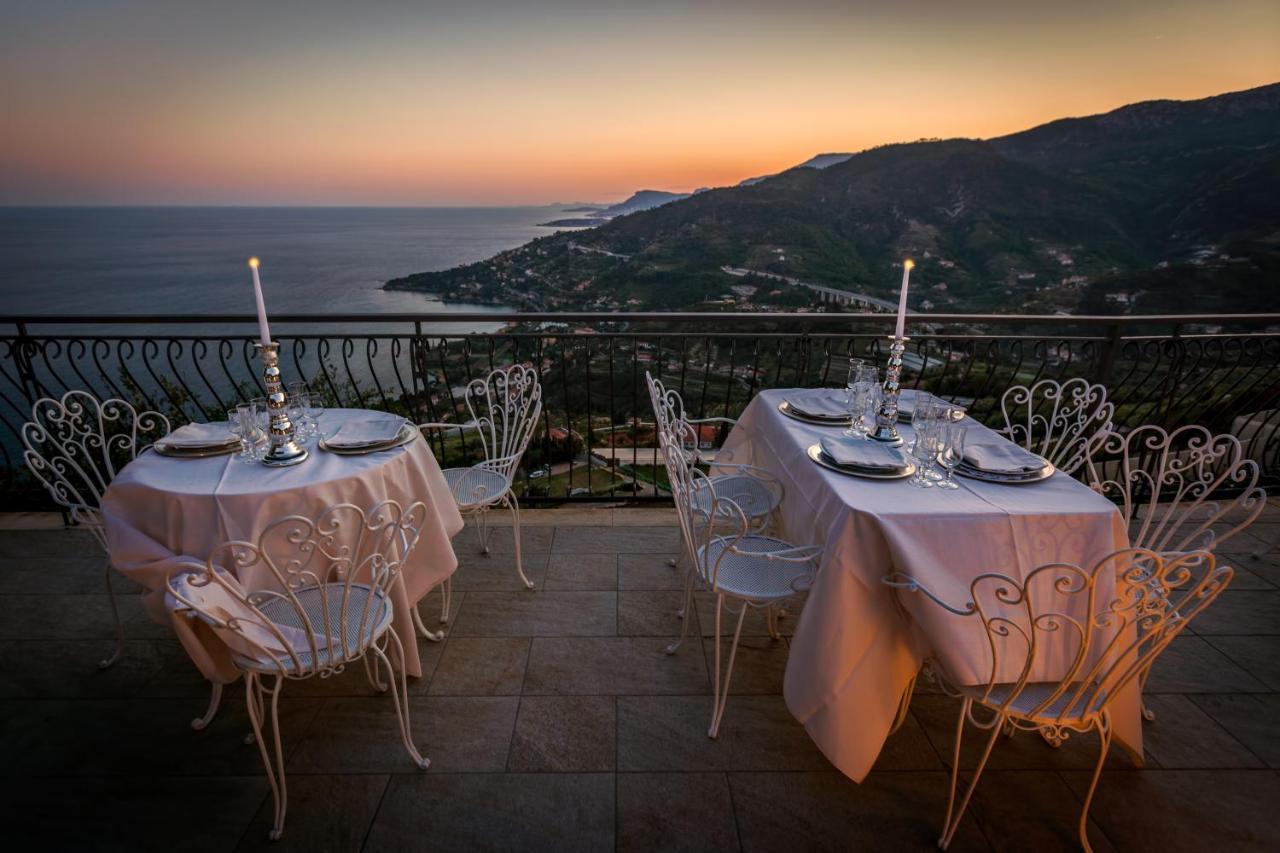 La Riserva Di Castel D'Appio- Charme & Relax Ventimiglia Exterior photo